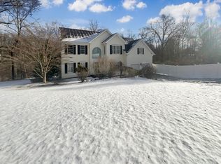 35 Peter St, Holliston, MA 01746