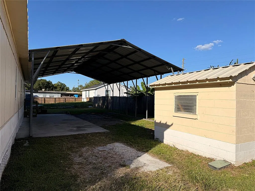 2 bed, 1.0 bath, 840 sqft, $1,648 — Photo 4