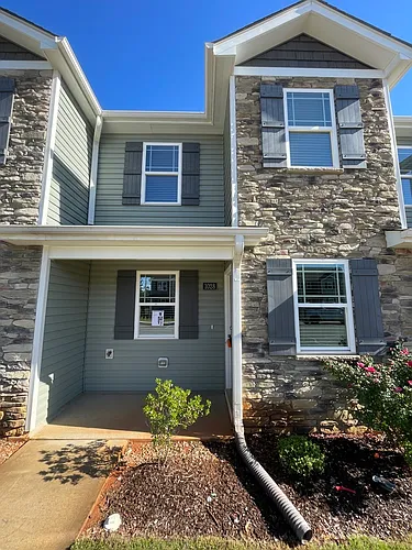 1028 Peony Ln Photo 1