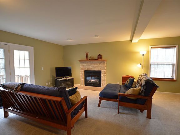 2nd image of 222 Grouse Dr