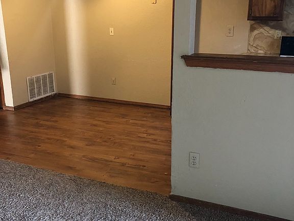5th image of 2119 SW 31st St