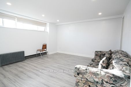 2nd image of 2981 Weston Rd