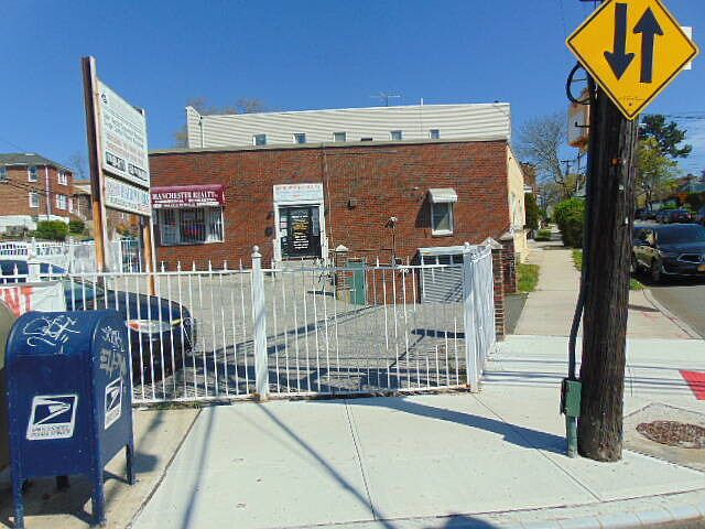 1st image of 1441 E 233rd St #1