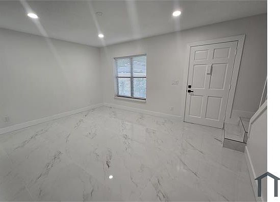 4th image of 7610 De Soto Ct