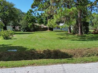 840 Michigan Ave, Englewood, FL 34223