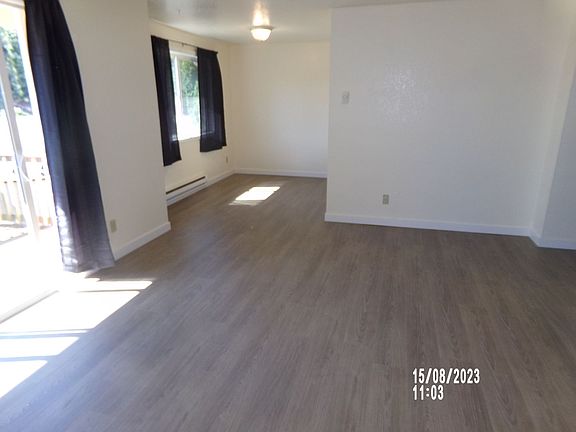 3rd image of 419 Queen Ave #A8