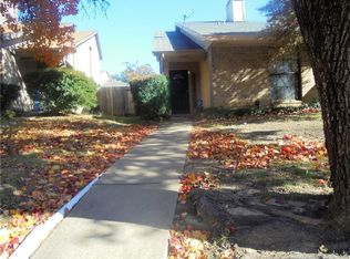 611 Lost Springs Ct APT A, Arlington, TX 76012