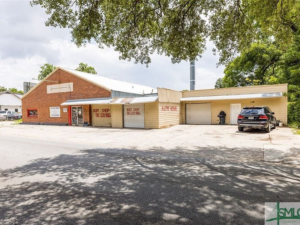 2nd image of 3936 Waters Ave