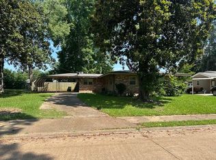 6125 Pineridge Ave, Alexandria, LA 71301
