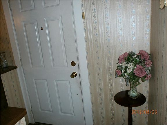 4th image of 4596 Aldine Ave
