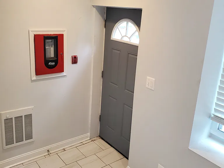 602 Washington Ln #3 — Photo 21