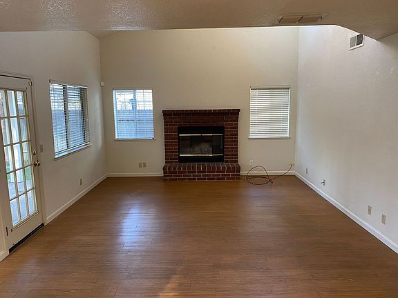 5th image of 9444 Madrid Way