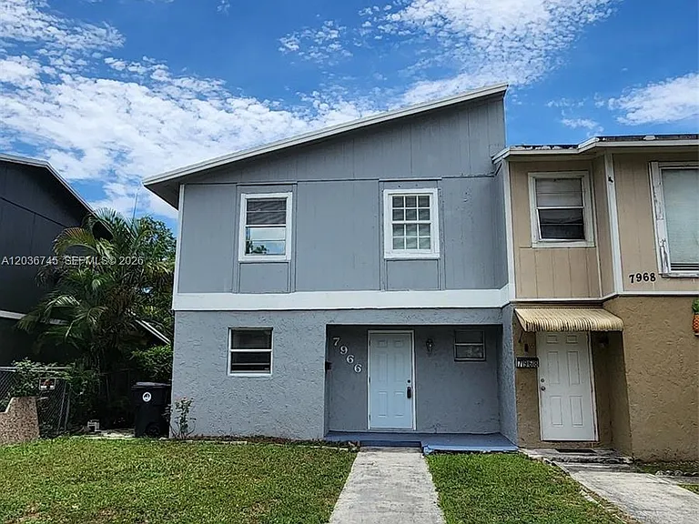 7966 SW 7th Ct — Photo 36