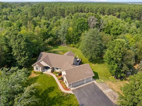 27166 Bayshore Cir NW, Isanti, MN 55040