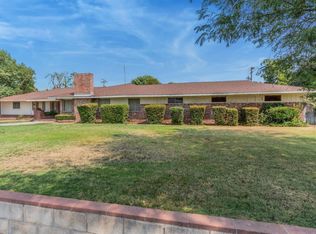 5895 E Park Circle Dr, Fresno, CA