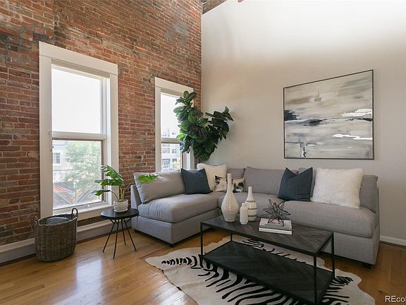 3rd image of 2711 Welton St APT 205