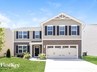 358 Campus Ln, Greenwood, IN 46143