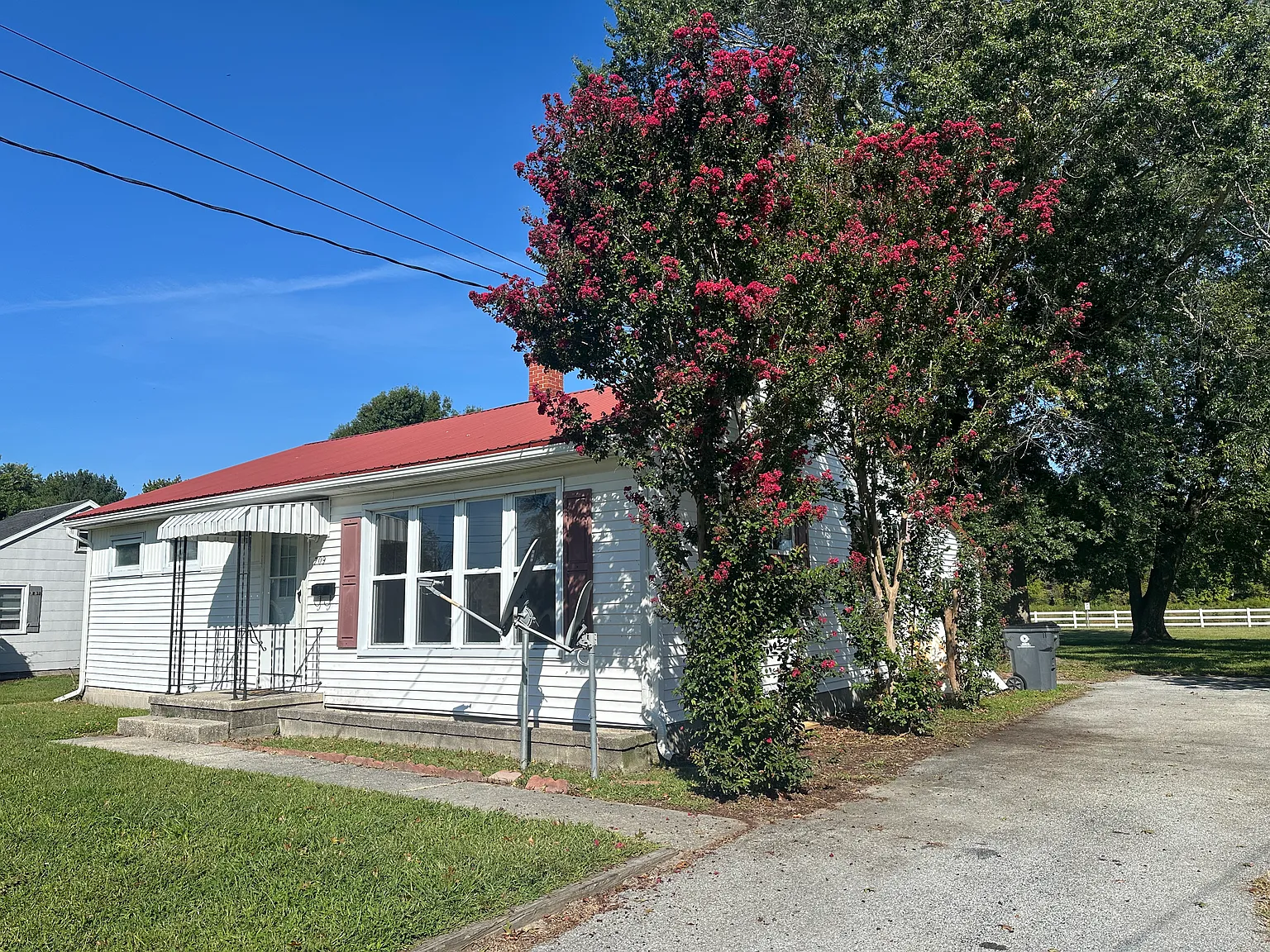 3 bed, 1226 sqft, $1,495 — Photo 4