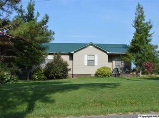 5080 Georgia Mountain Rd, Guntersville, AL 35976