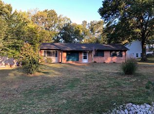 1 Colgate Cir, O'Fallon, MO 63366