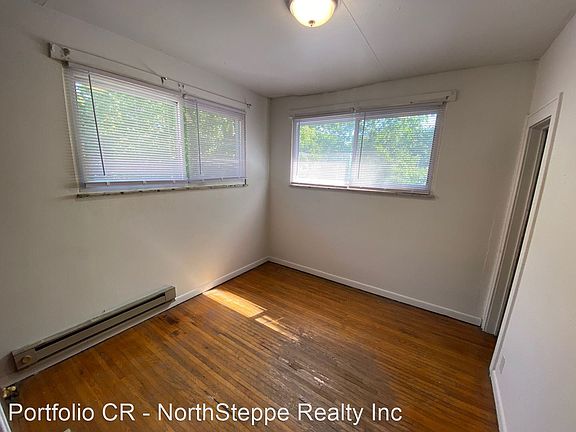 4th image of 1441 Highland St #2878063