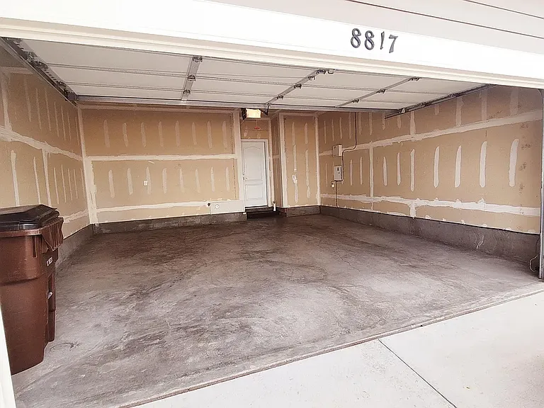 8817 Bella Flora Hts — Photo 14
