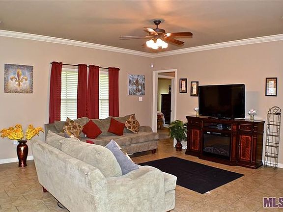 5th image of 16047 Weston Court Dr