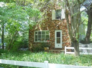 15 Central Ave, Clementon, NJ 08021