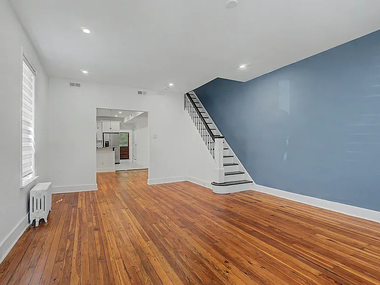 4337 Pechin St — Photo 2