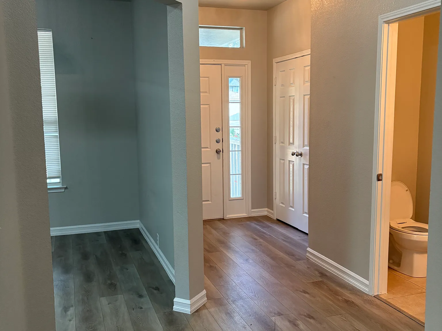 3 bed, 2.5 bath, 1492 sqft, $2,350 — Photo 2