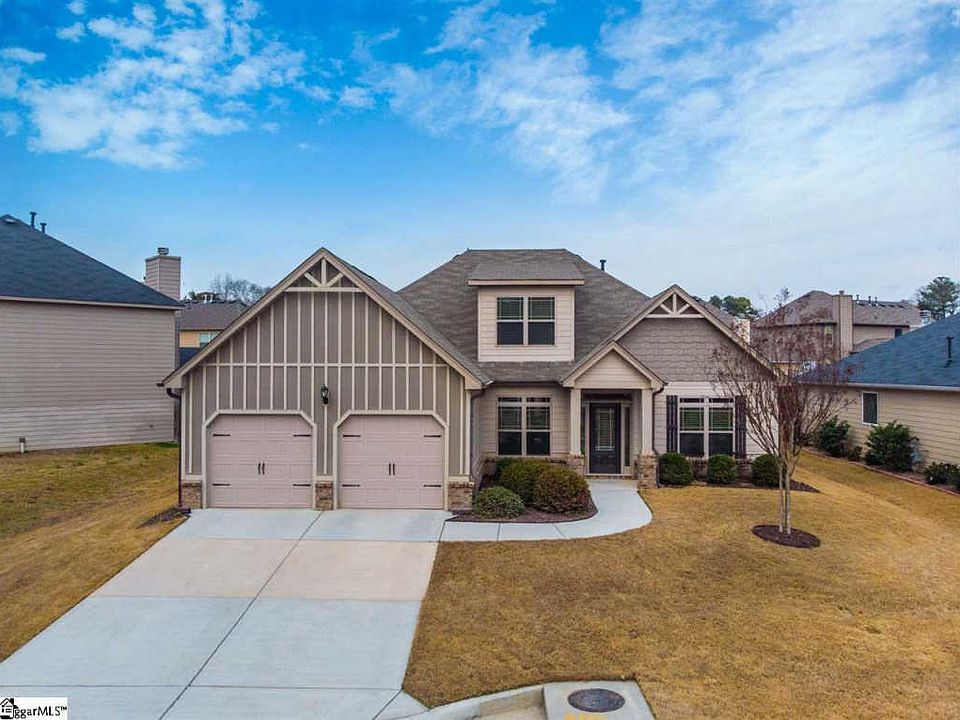 1st image of 205 Watergrove Dr