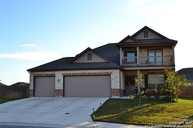 1st image of 1935 Jamie Ln