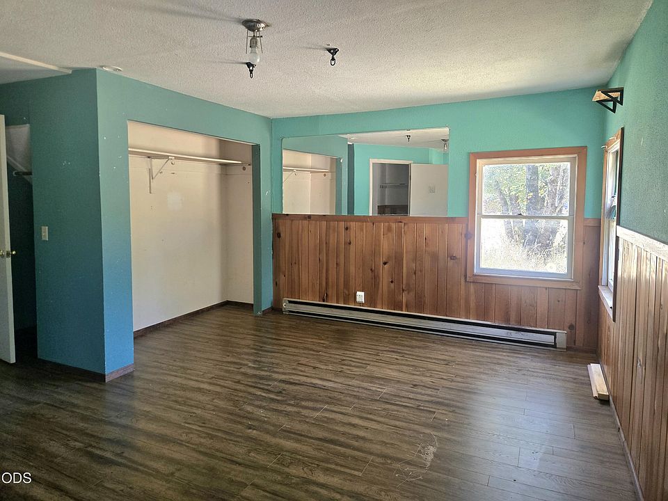 19th image of 4490 Holland Loop Rd