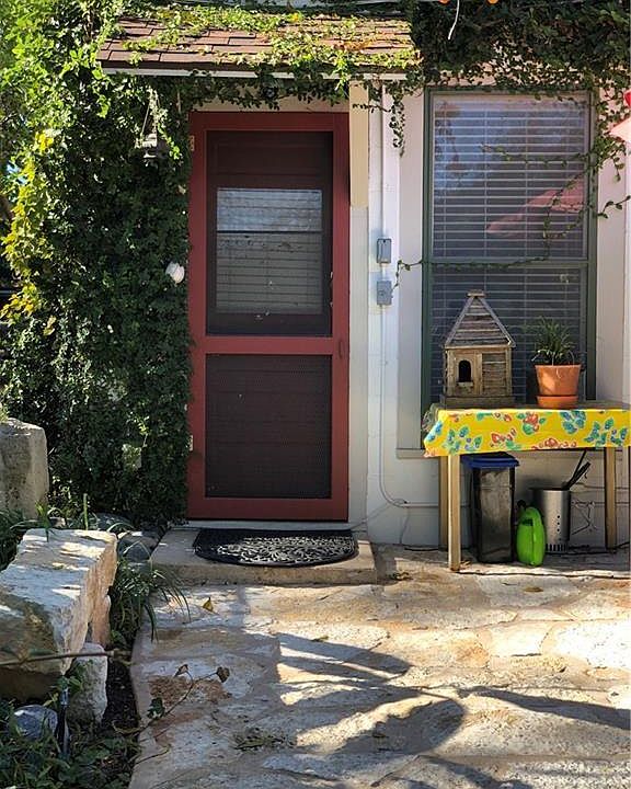 1st image of 605 Harthan St #B