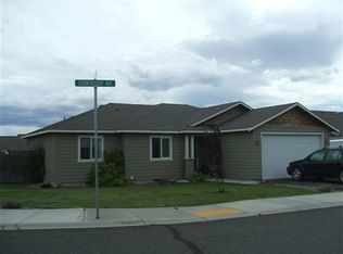 716 E Countryside Ave, Ellensburg, WA 98926