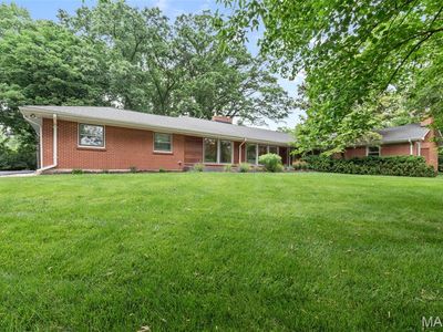 515 S Spoede Rd, Saint Louis, MO, 63131