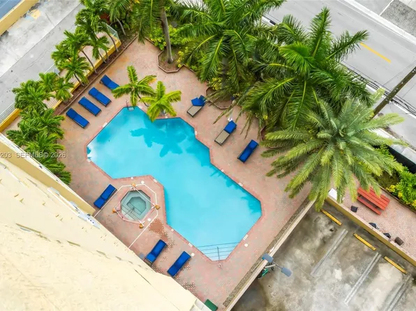 3500 Coral Way APT 1011, Miami, FL 33145