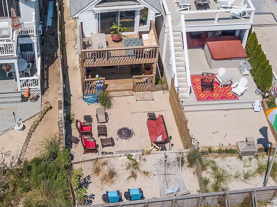 843 Oceanfront, Long Beach, NY 11561 Zillow