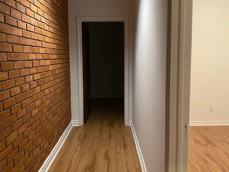 2 London St #3 — Photo 6