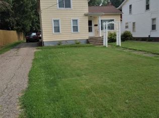 318 E Walnut Ave, Painesville, OH 44077