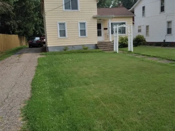 318 E Walnut Ave, Painesville, OH 44077