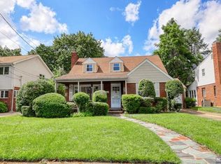 10-09 Fairhaven Pl, Fair Lawn, NJ 07410
