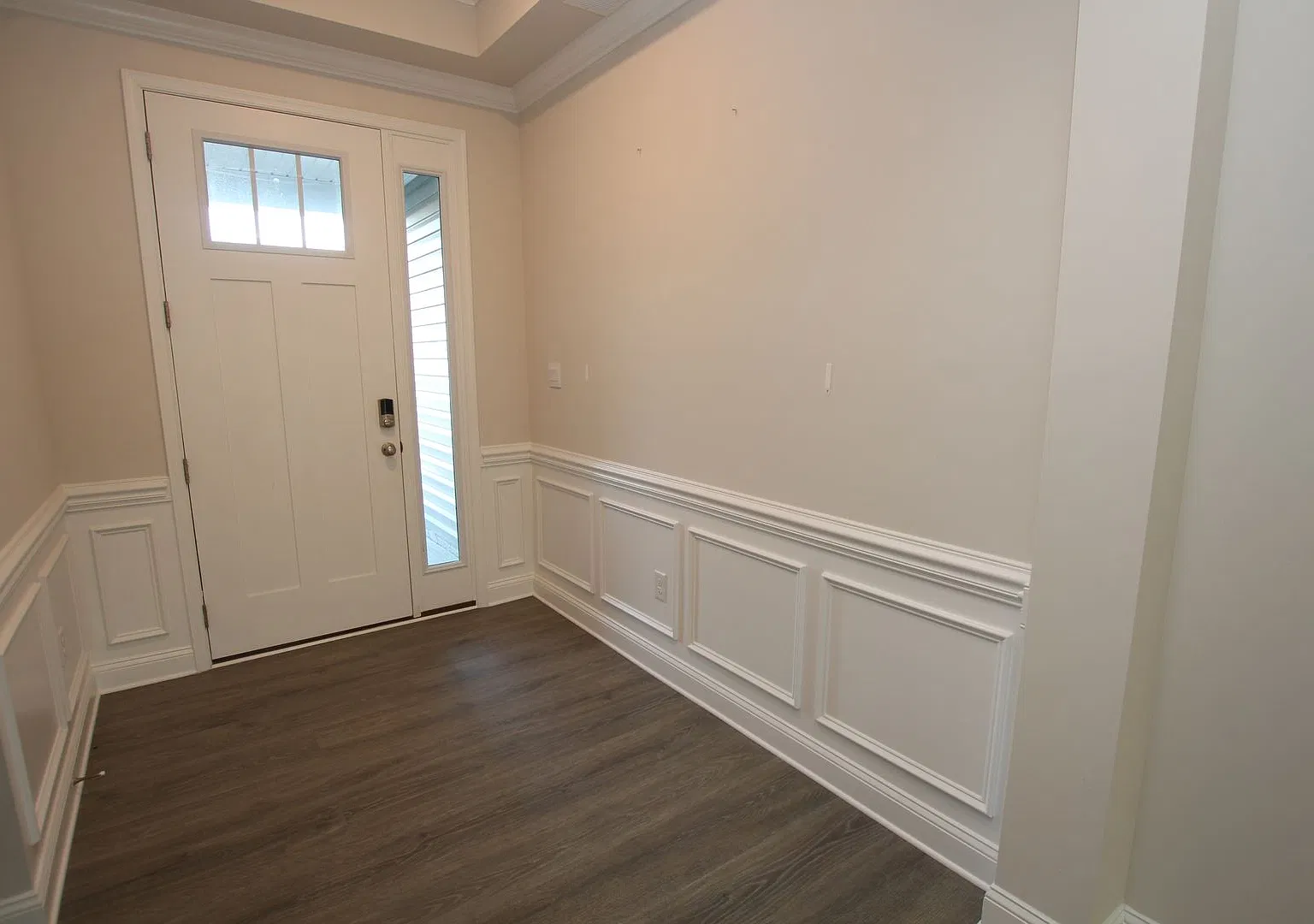 Modern Comfort Meets Easy Living in Headwater Cove! — Photo 2