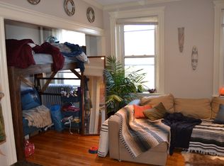 195 Park Dr #3A, Boston, MA 02215