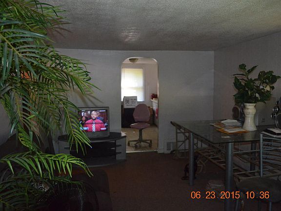 5th image of 1483 Monroe St