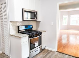 2108 N Central Park Ave APT 2F, Chicago, IL 60647