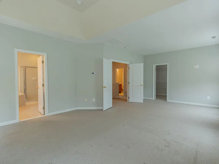 305 Lewisburg Ln — Photo 18