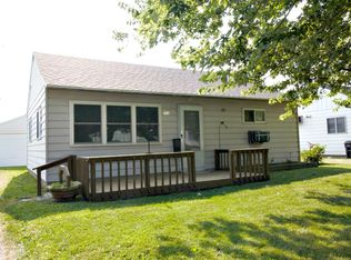 906 Villa Ter, Kendallville, IN
