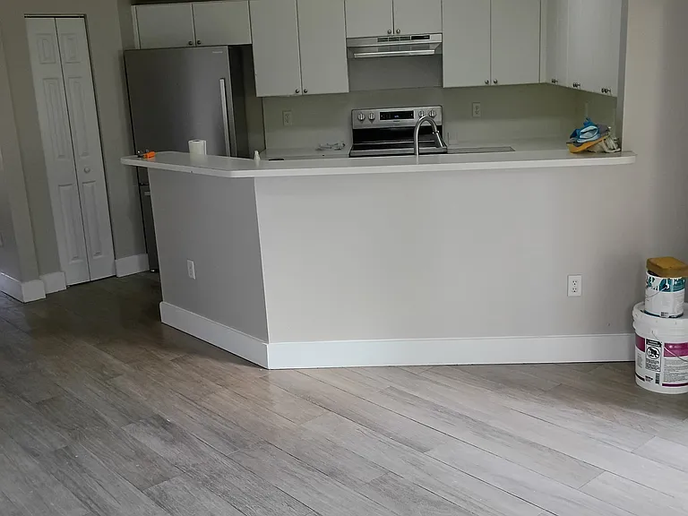 2318 SE 23rd Ave — Photo 7