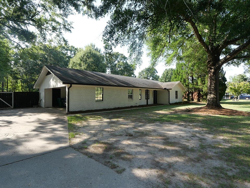 1st image of 1501 Azalea Dr
